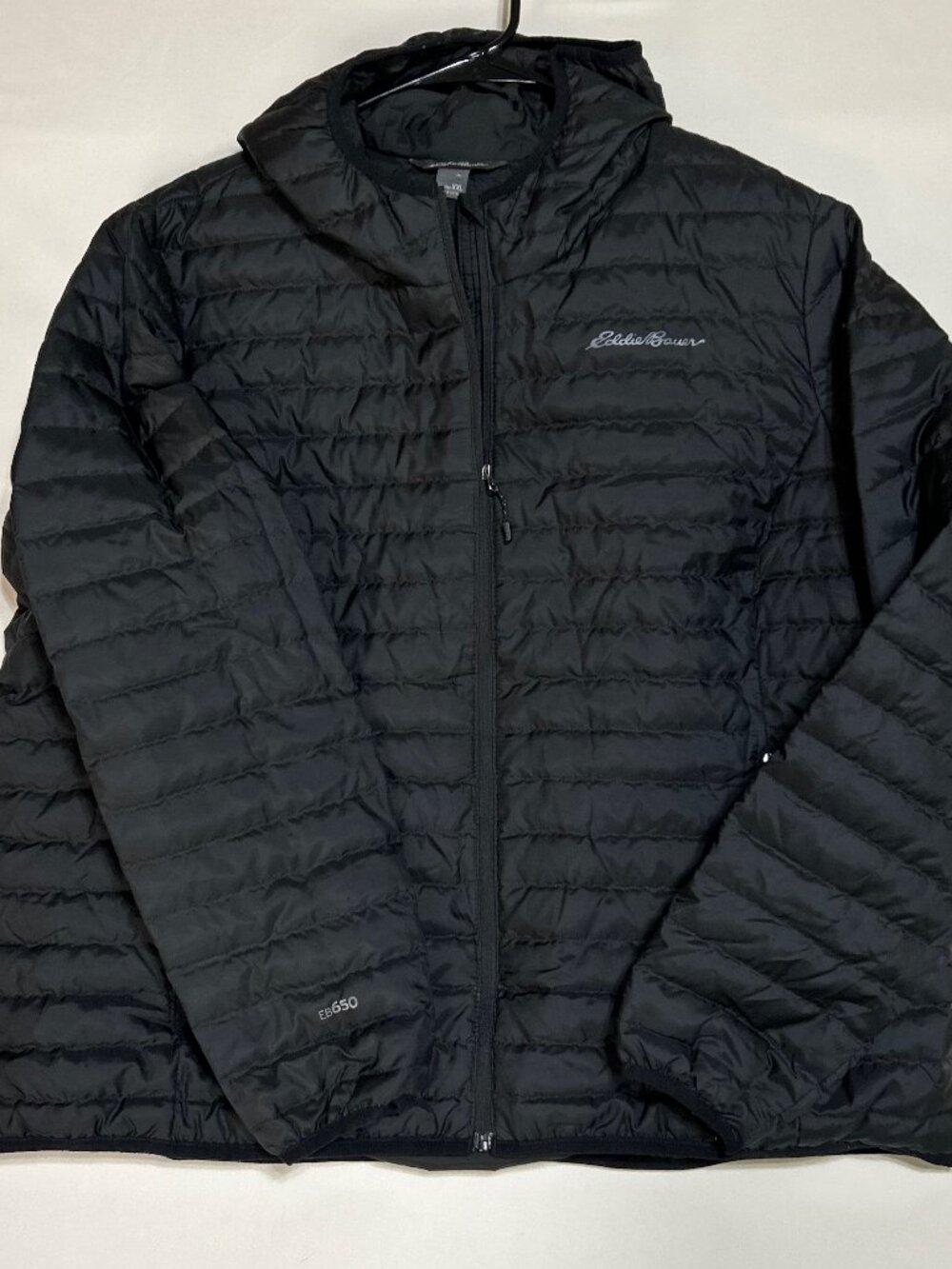 Eddie Bauer Black Lightweight Packable Puffer Jacket